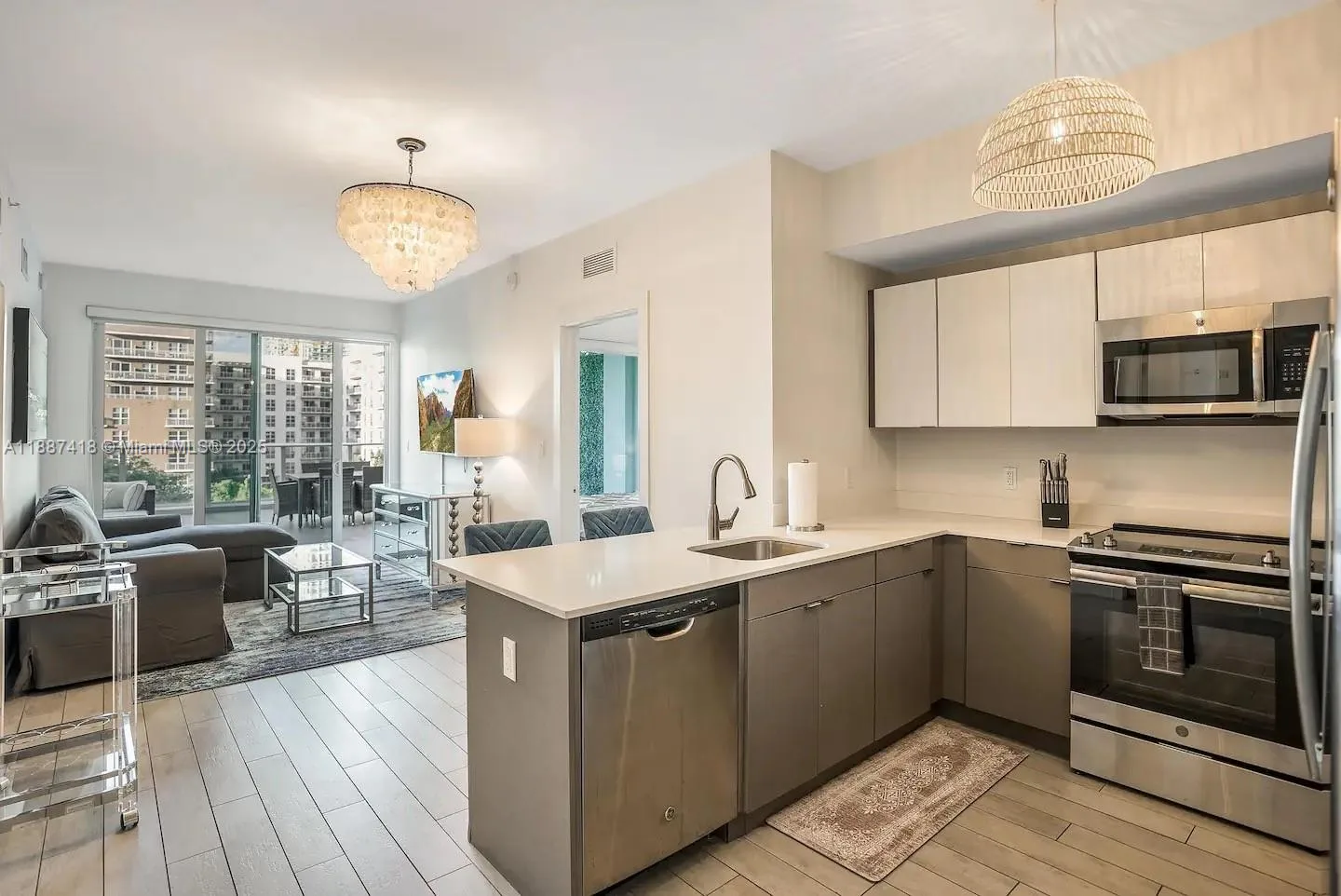 321 NE 26th St # 501, Miami, FL 33137 photo 8