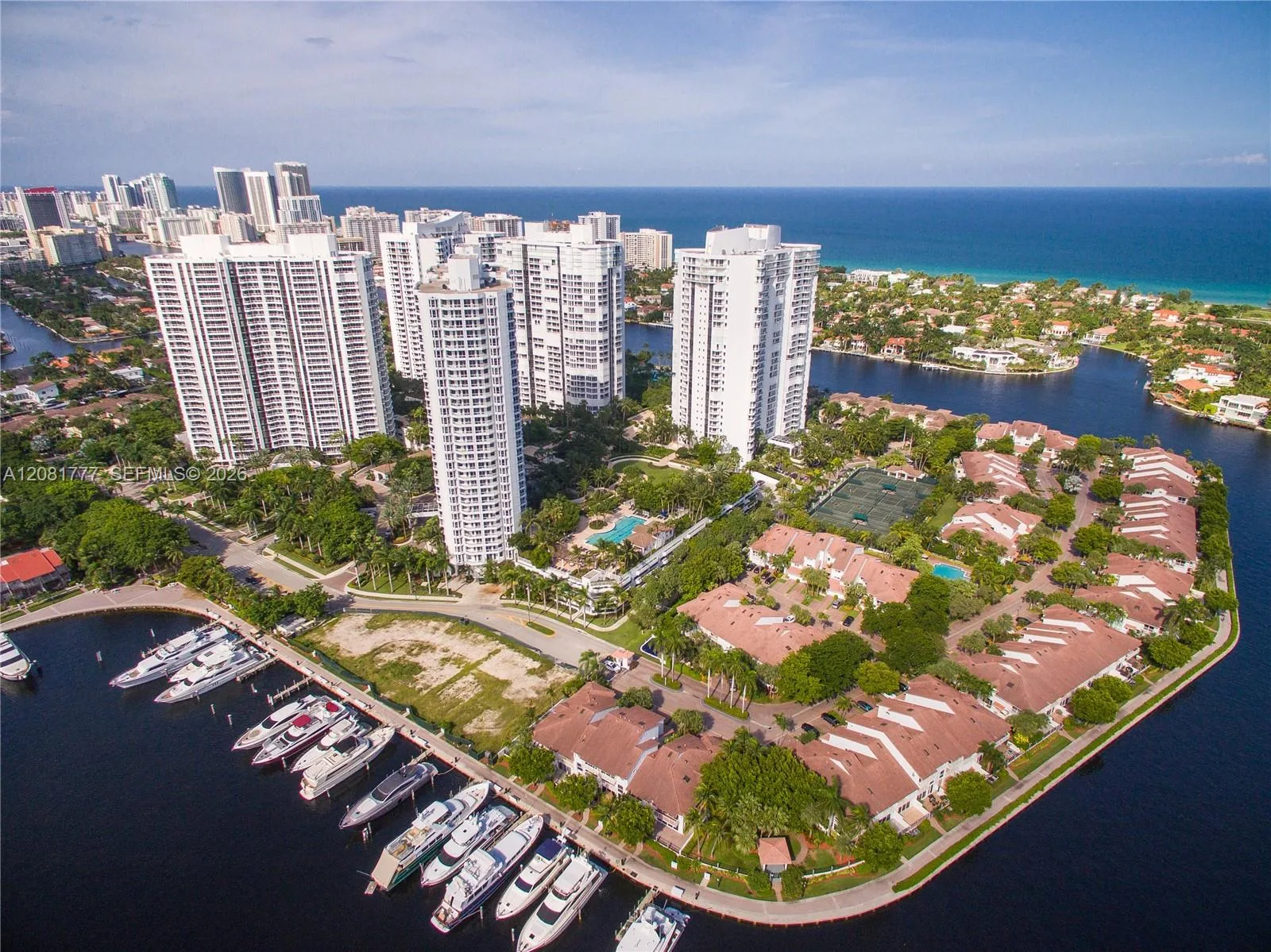21200 NE Point Pl # 1404, Aventura, FL 33180