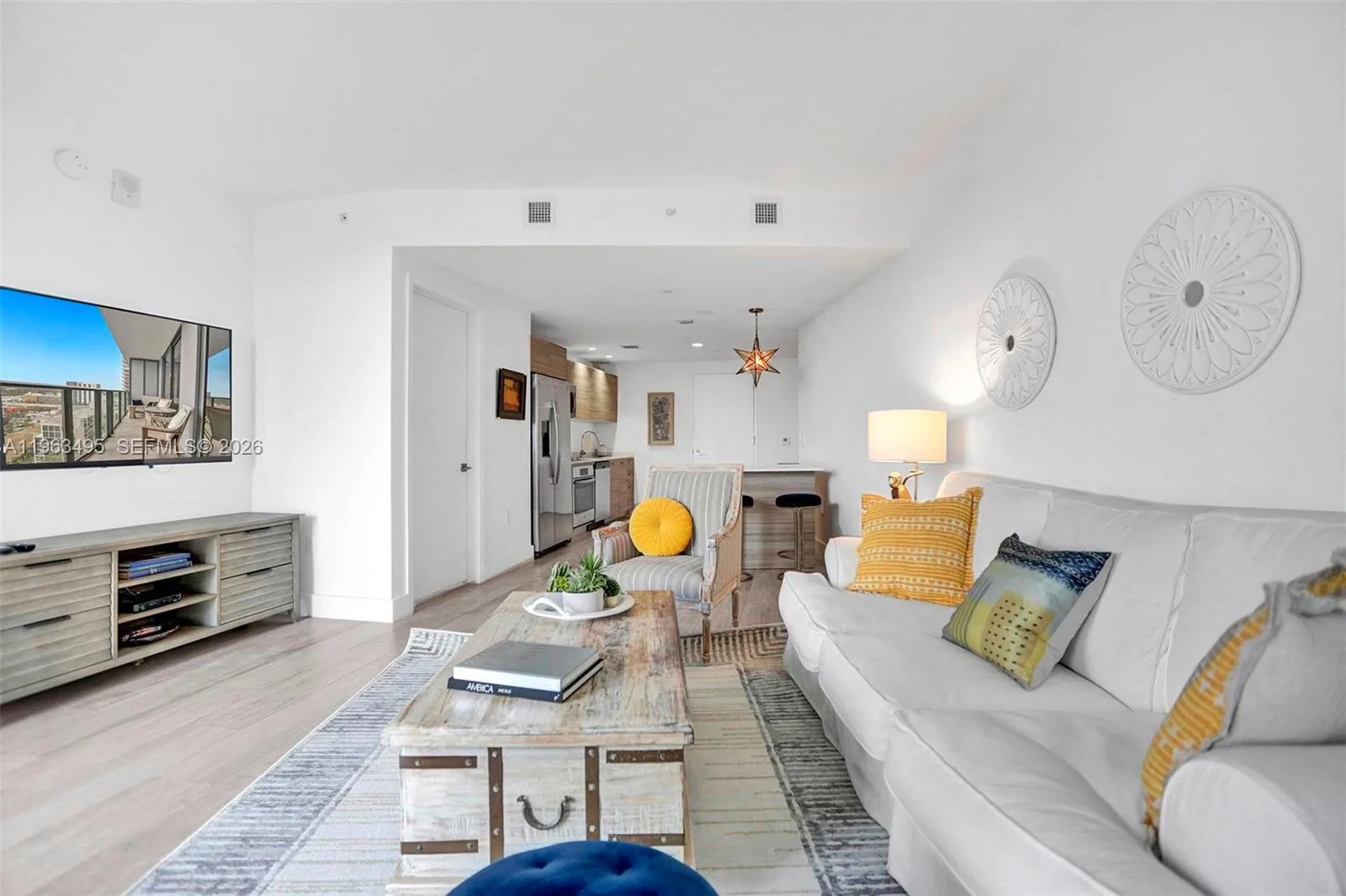121 NE 34th St # 1814, Miami, FL 33137 photo 5
