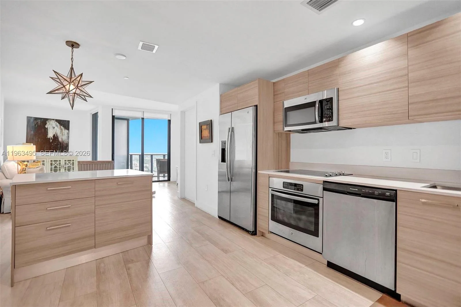 121 NE 34th St # 1814, Miami, FL 33137 photo 7