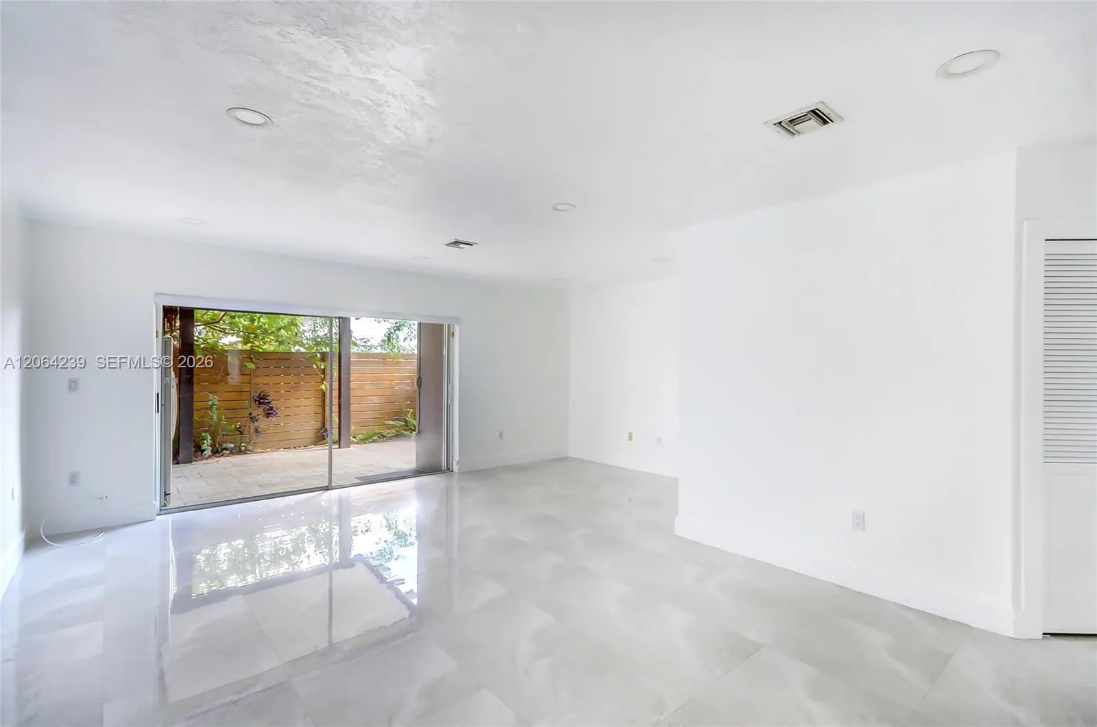 12909 SW 61st Ter, Miami, FL 33183 photo 2