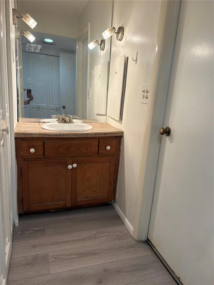3710 INVERRARY Drive # 1Y, Lauderhill, FL 33319 photo 10