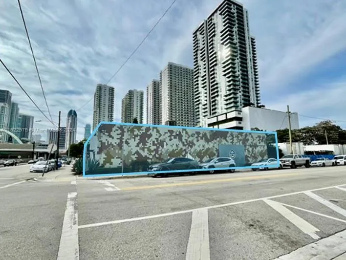 1542 NE 1st AVE, Miami, FL 33132 photo 5
