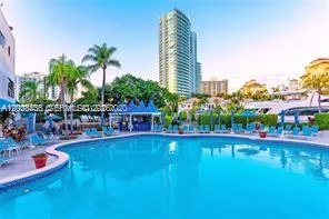 19707 Turnberry Way # 18L, Aventura, FL 33180 photo 3