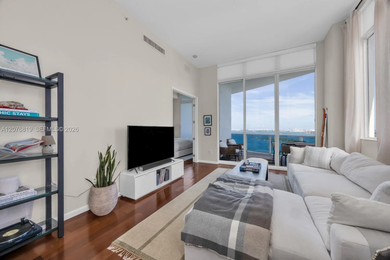 725 NE 22nd St # PH2A, Miami, FL 33137 photo 10