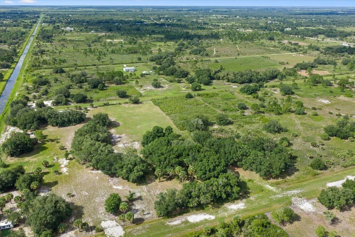 15320 NW 282nd Street, Okeechobee, FL 34972 photo 11