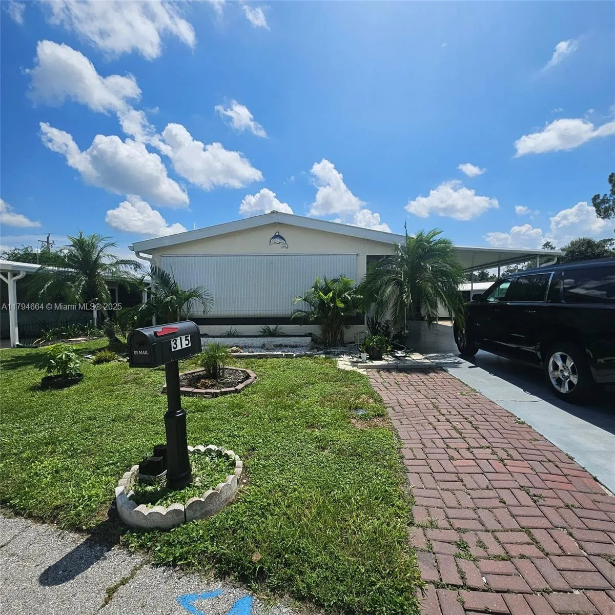 315 Shrub Lane S. North Fort Myers, Fort Myers, FL 33917 photo 3