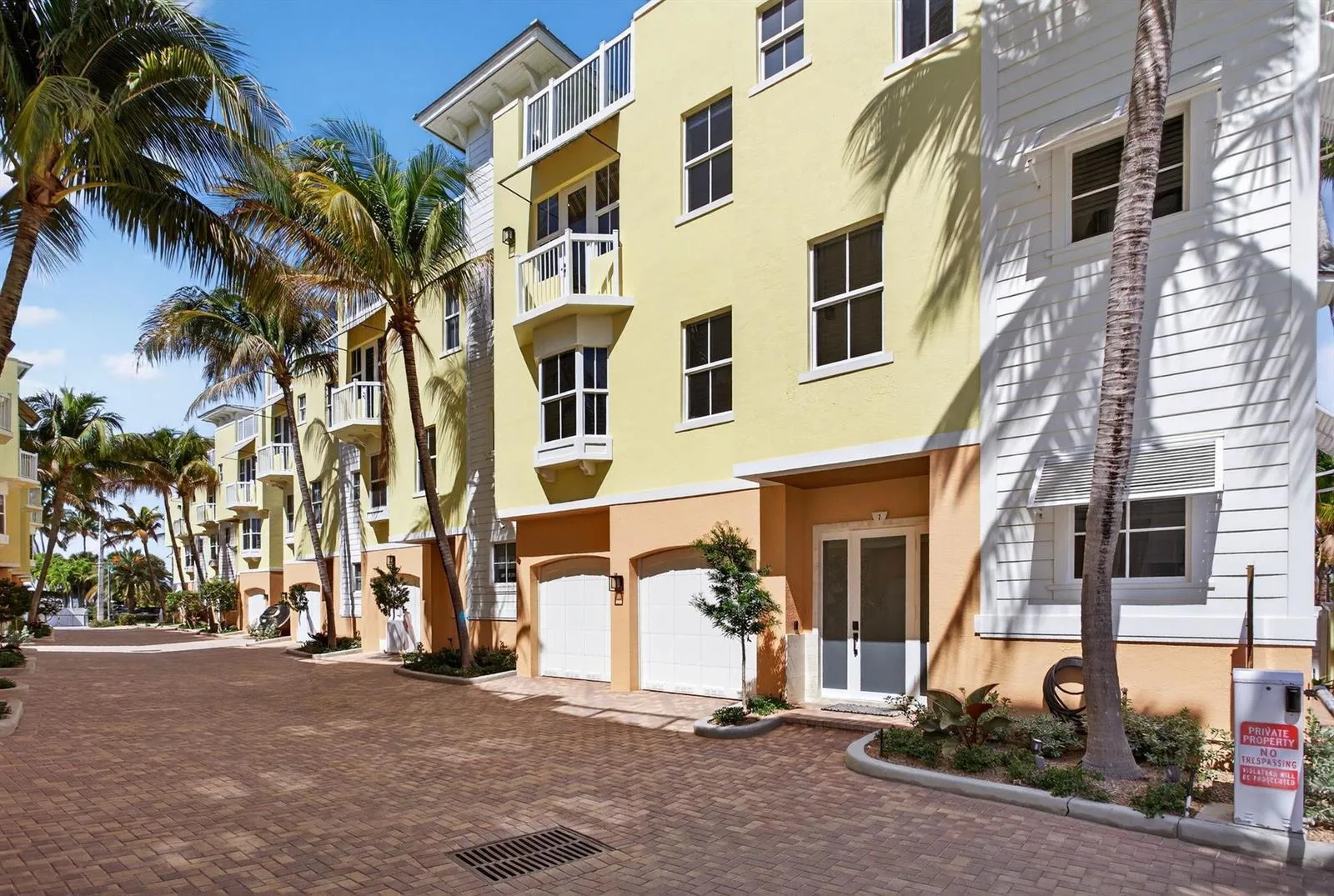 4332 Seagrape Drive # 7, Lauderdale By The Sea, FL 33308