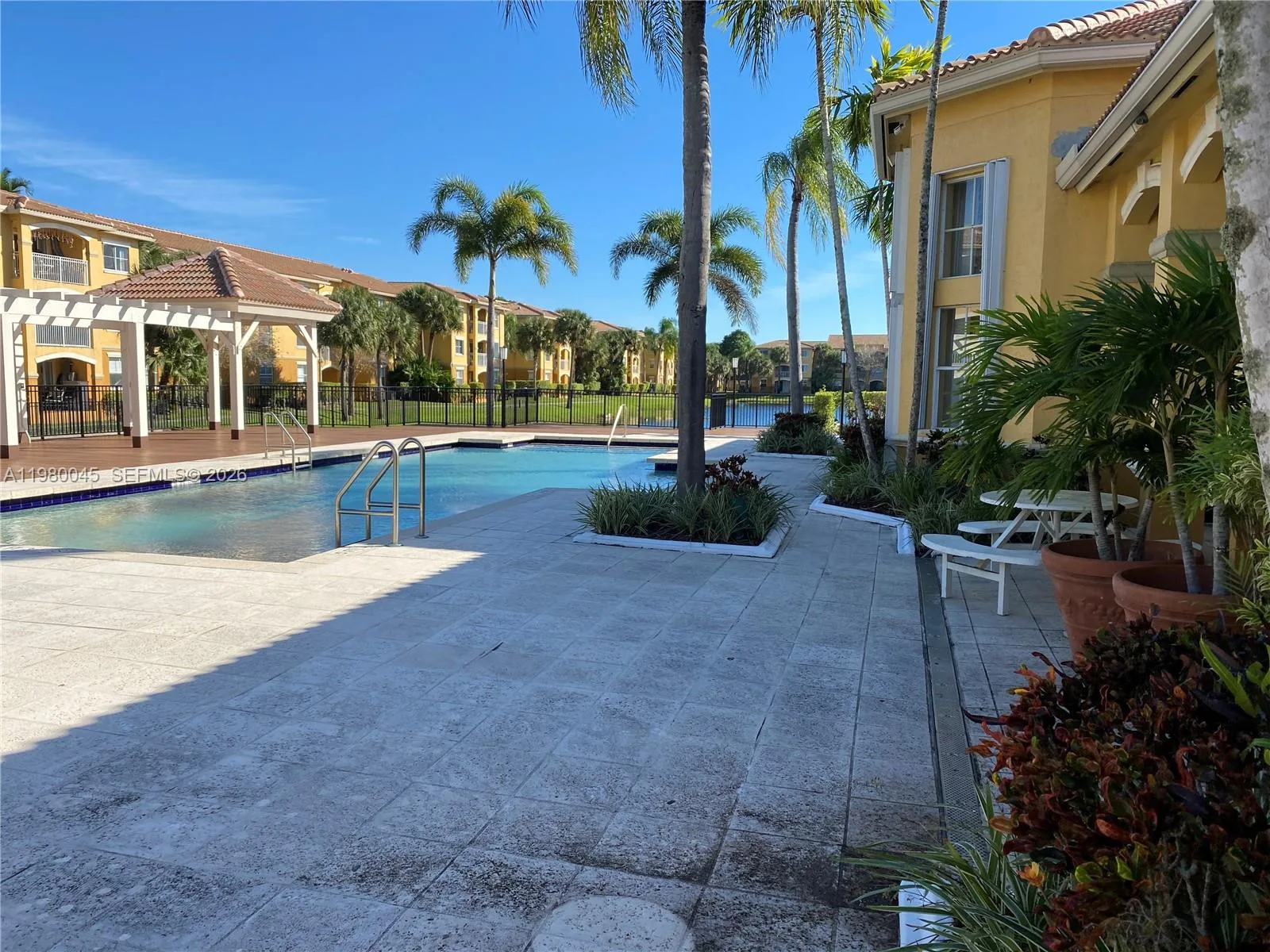 9645 NW 1ST CT # 1-302, Pembroke Pines, FL 33024 photo 6