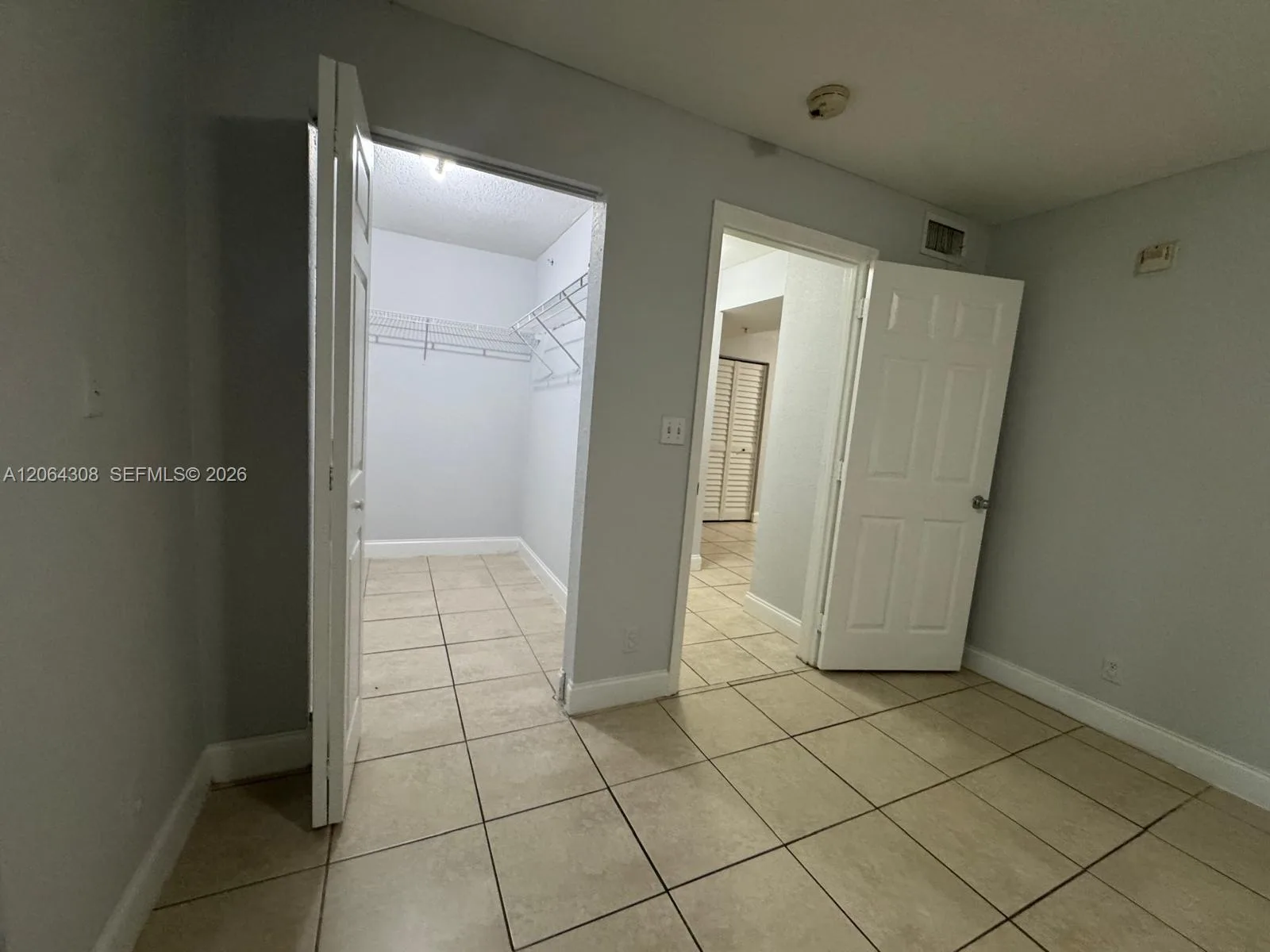 4271 NW 5th St # 118, Plantation, FL 33317