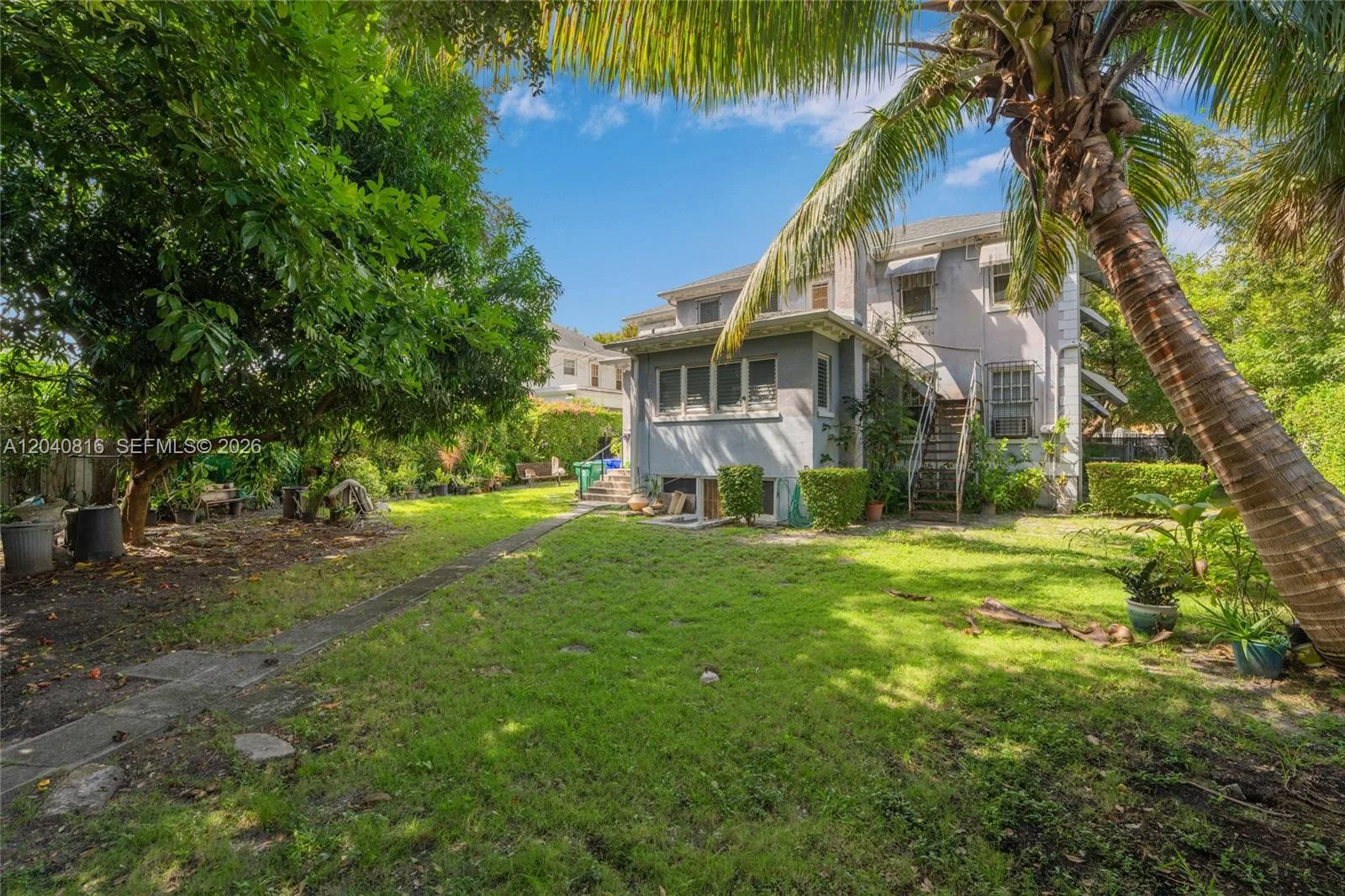 405 SW 11th Ave, Miami, FL 33130 photo 2