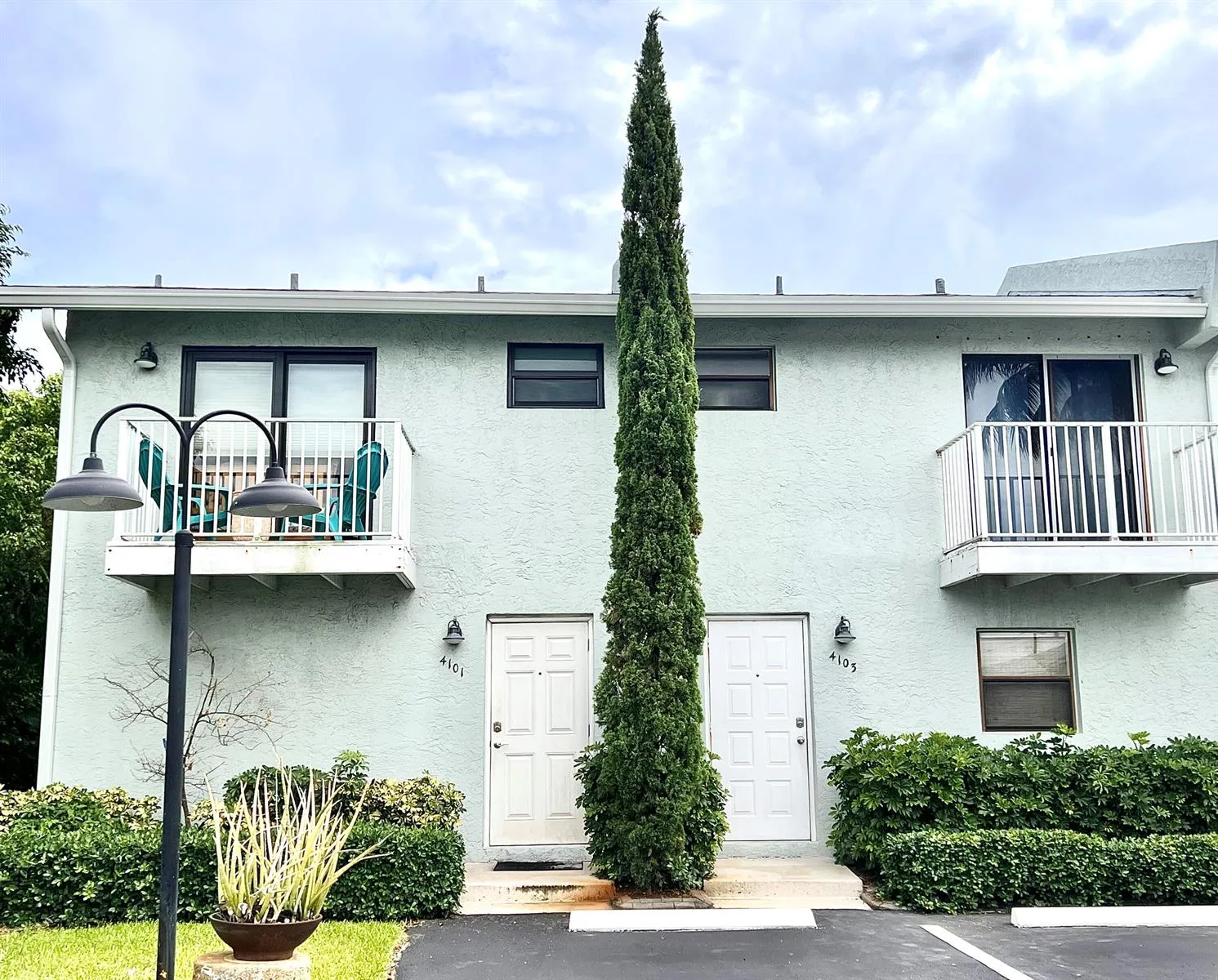 4103 NE 21st Terrace, Lighthouse Point, FL 33064