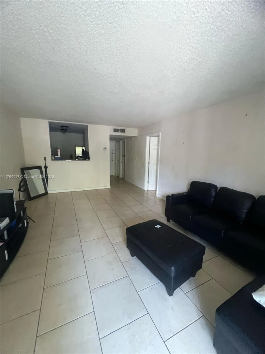 482 NW 165th St Rd # A203, Miami, FL 33169 photo 3
