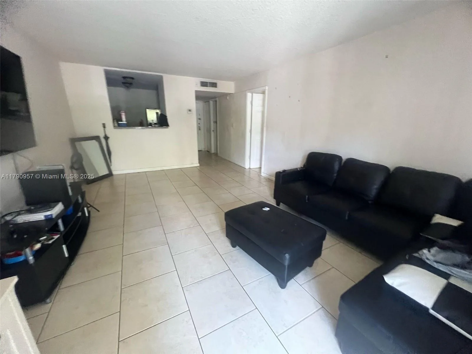 482 NW 165th St Rd # A203, Miami, FL 33169 photo 4