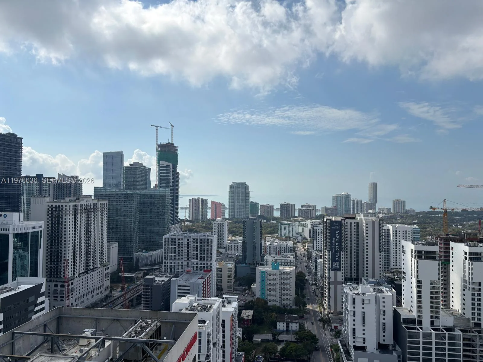 185 SW 7th St # 4004, Miami, FL 33130