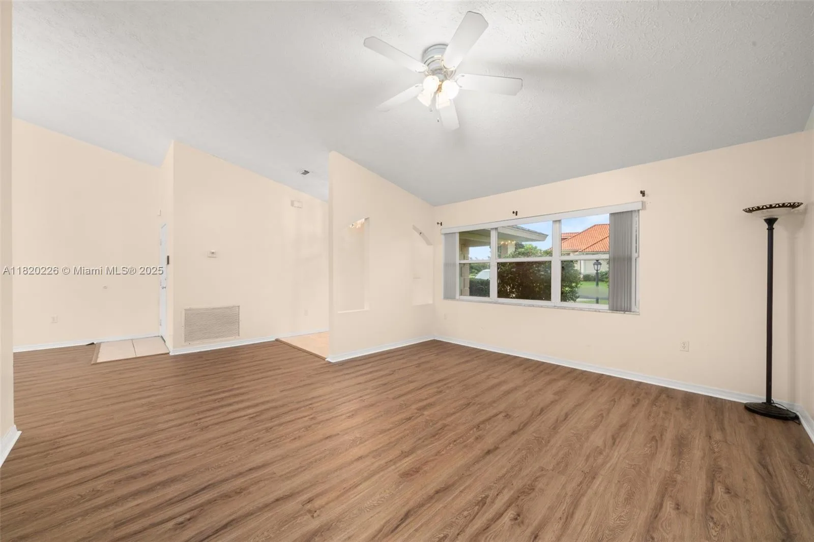 2706 Monza Drive, Sebring, FL 33872 photo 4