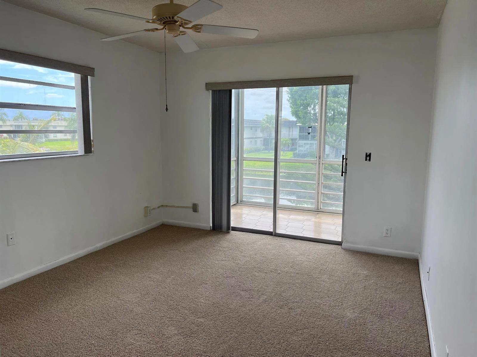424 Saxony, Delray Beach, FL 33446 photo 11