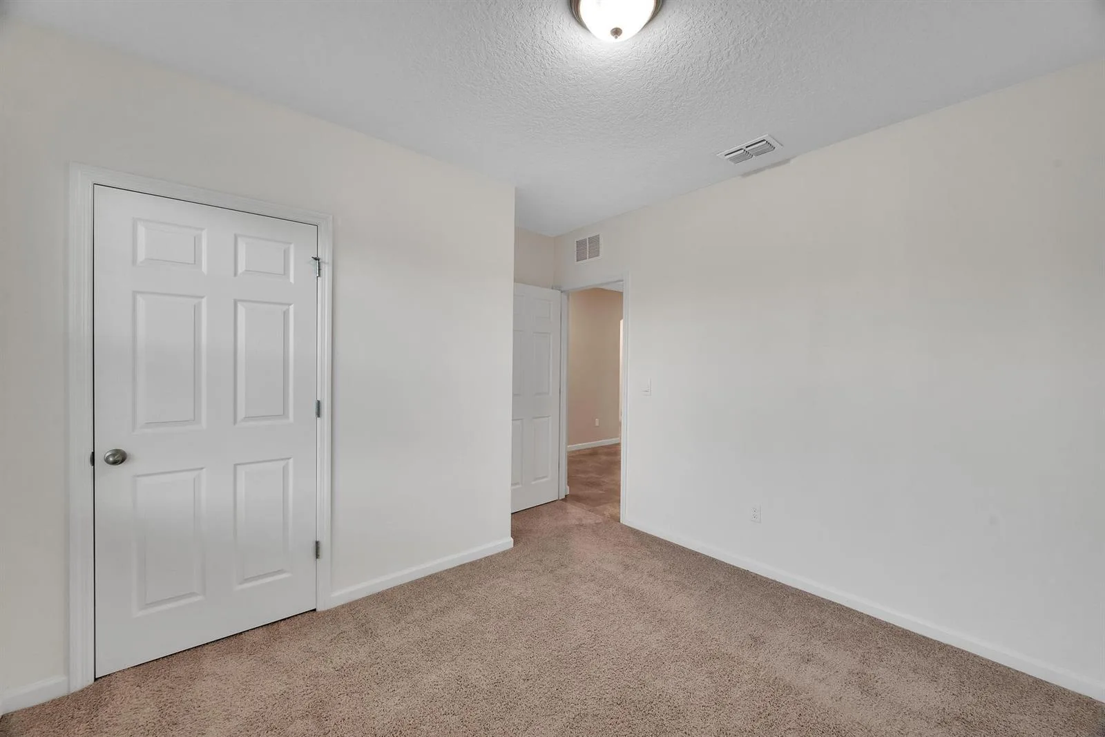 2538 SE Rock Springs Drive, Port St. Lucie, FL 34952 photo 4