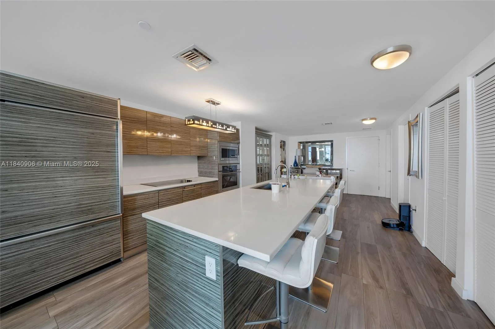 460 NE 28th St # 3905, Miami, FL 33137 photo 10