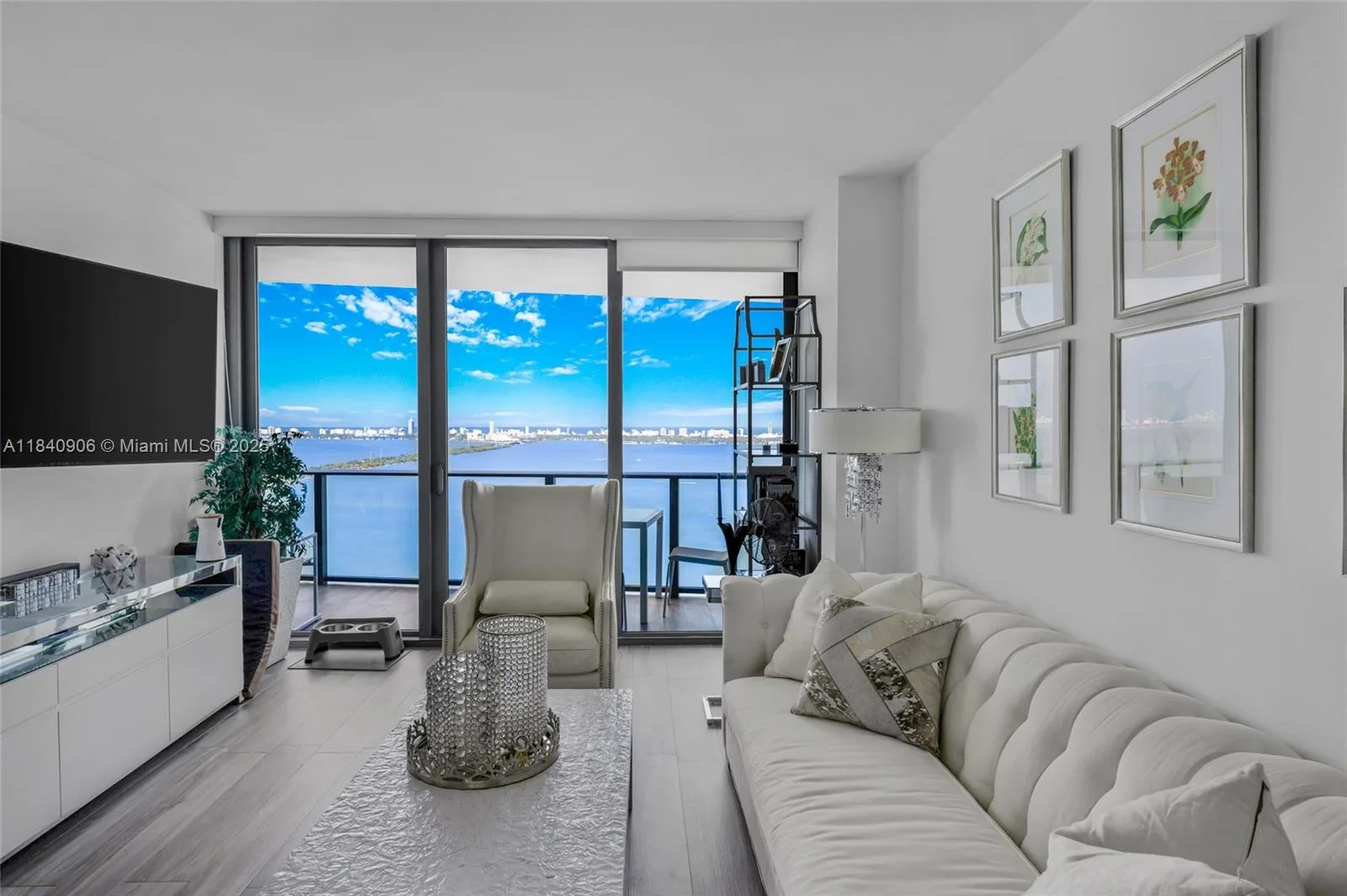 460 NE 28th St # 3905, Miami, FL 33137 photo 4
