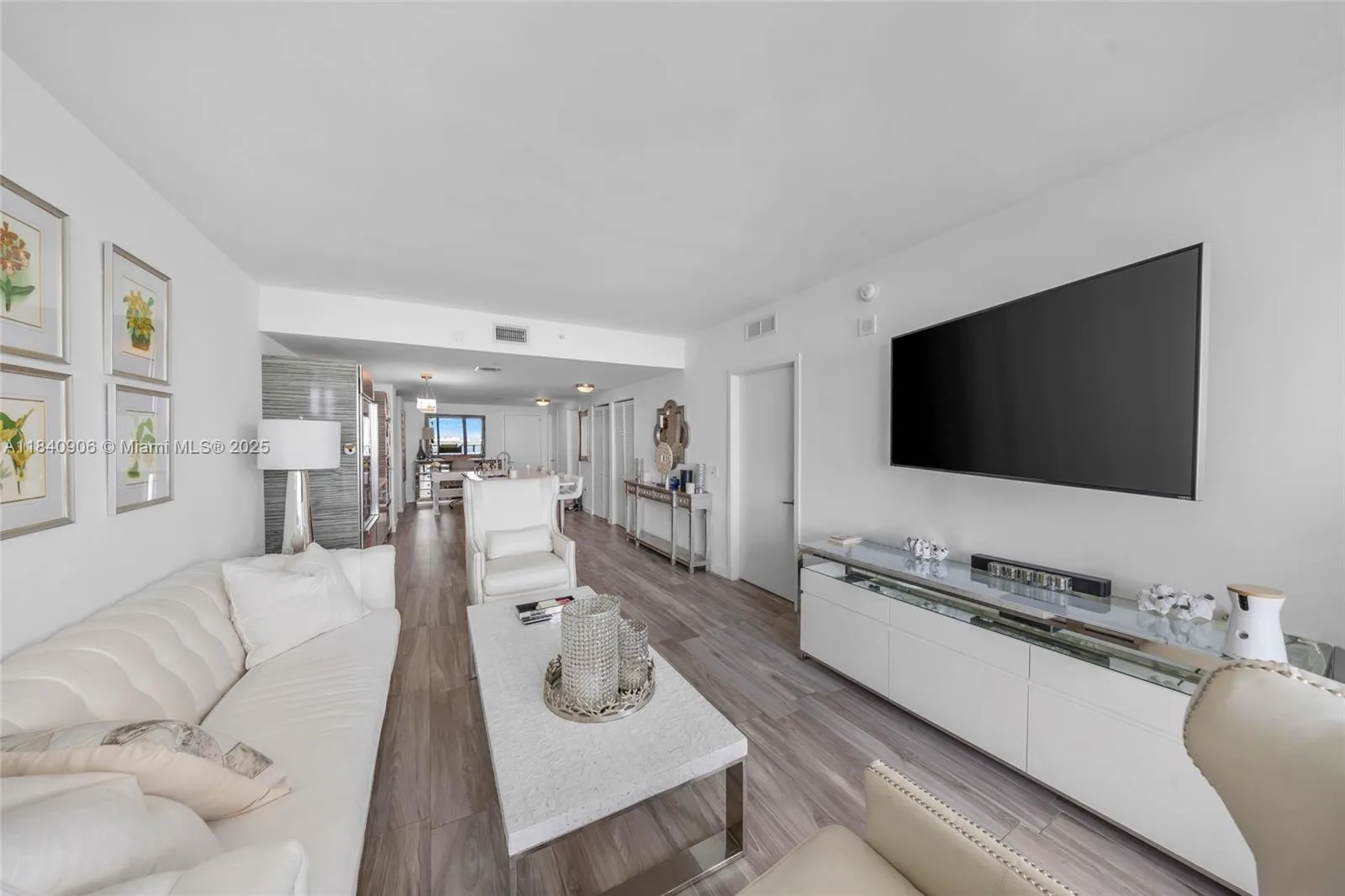 460 NE 28th St # 3905, Miami, FL 33137 photo 7