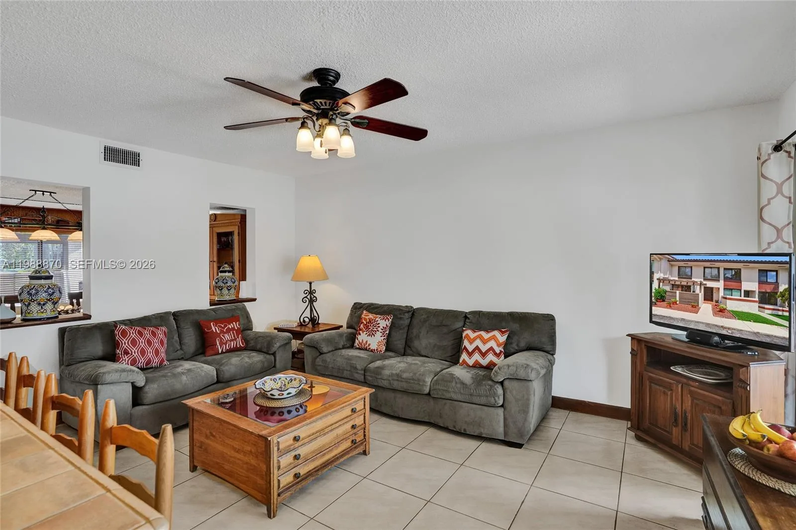16465 NE 26th Ave # 18, North Miami Beach, FL 33160 — zdjęcie 3