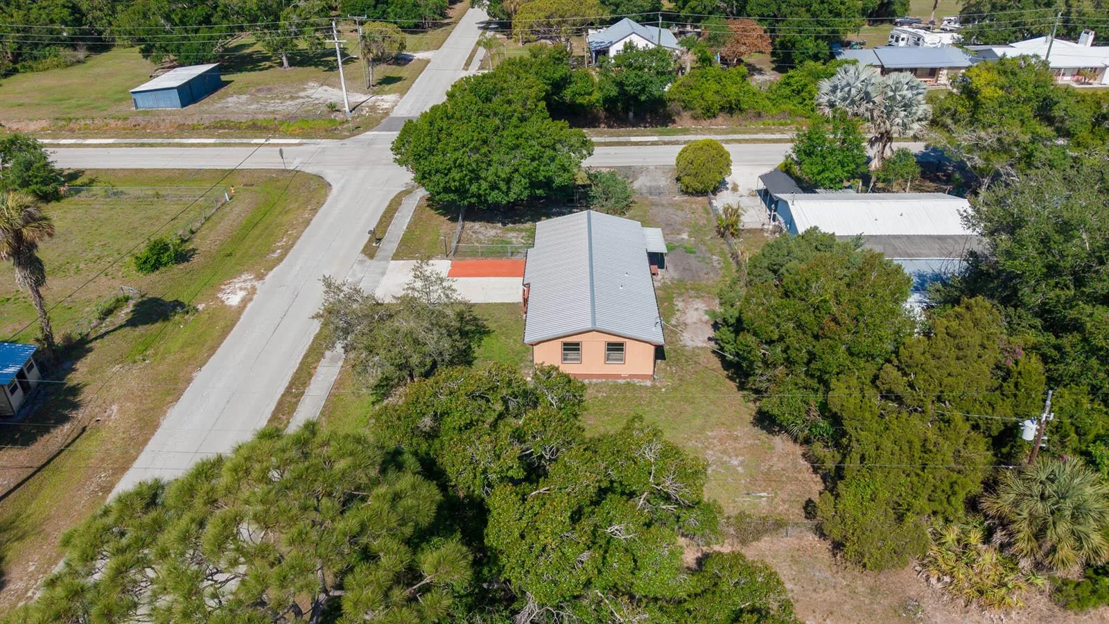 612 SW 9th Street, Okeechobee, FL 34974 photo 5