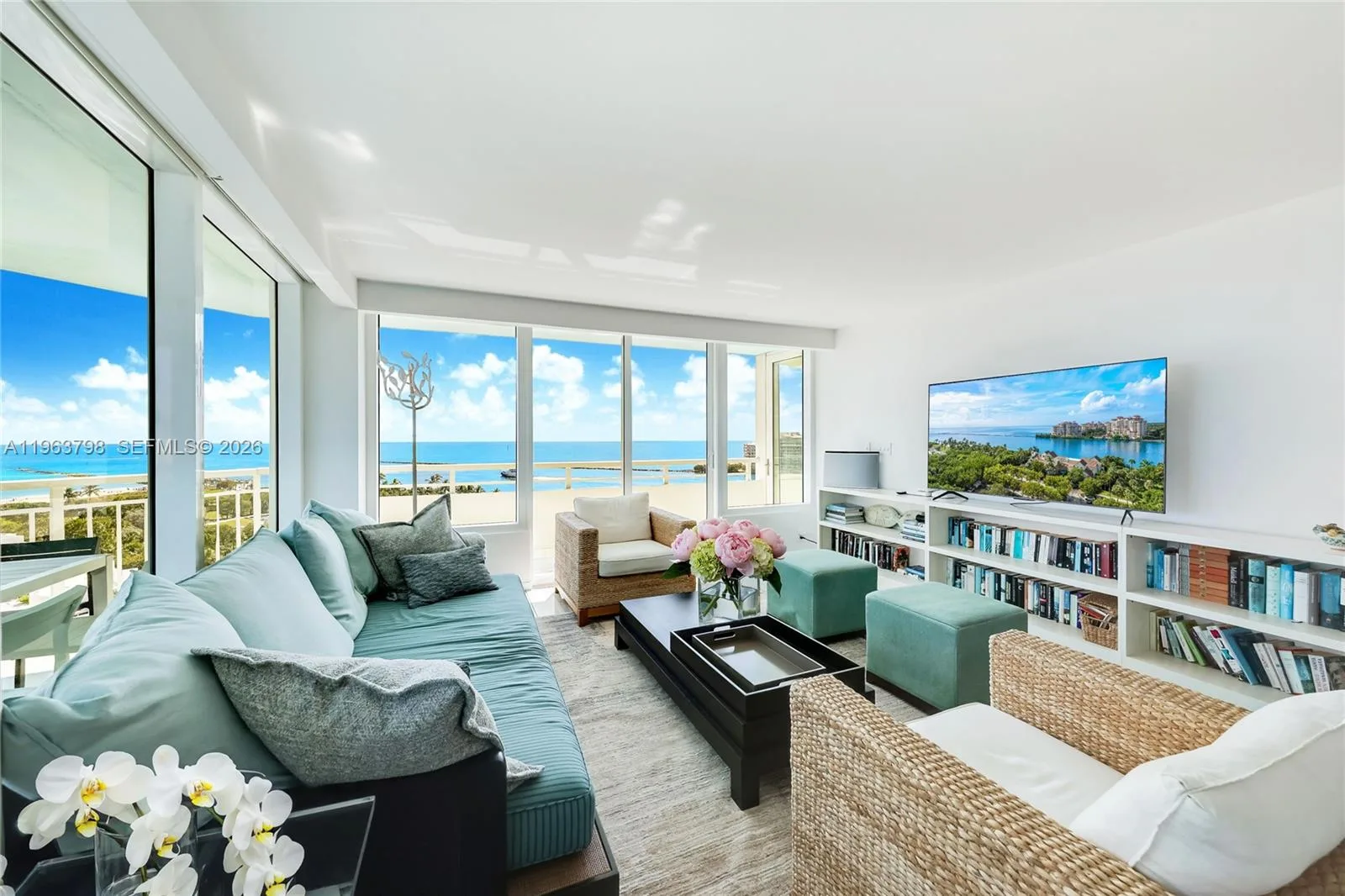 400 S Pointe Dr # 1104, Miami Beach, FL 33139 photo 2