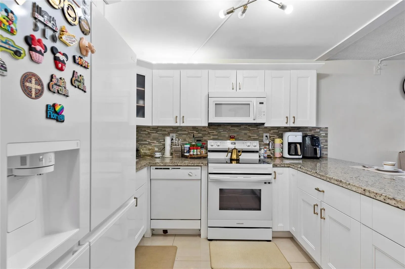 9300 SW 8th Street # 102, Boca Raton, FL 33428