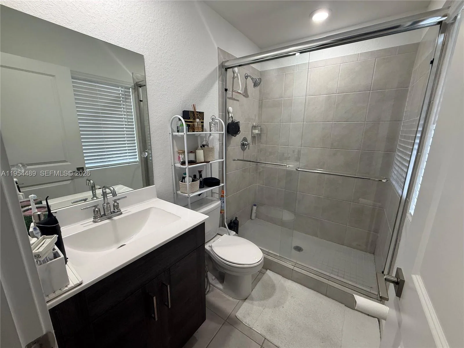 1043 SE 24th Ave, Homestead, FL 33035 photo 13