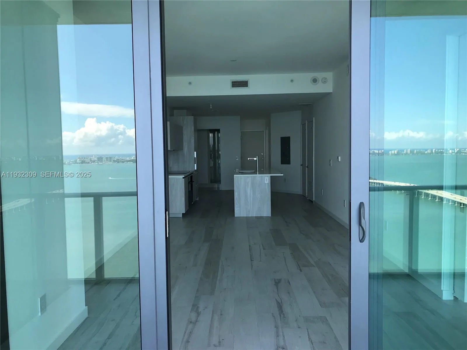 480 NE 31 St # 3905, Miami, FL 33137 photo 3