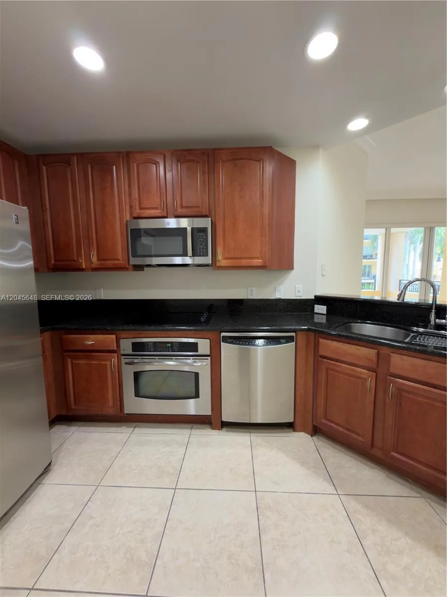16100 Emerald Estates Dr # 281, Weston, FL 33331 photo 12