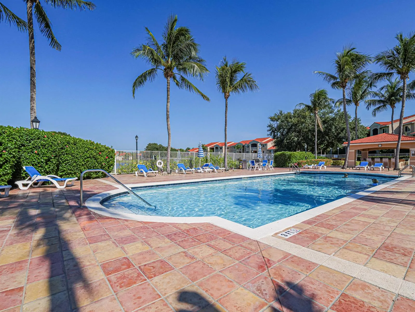 1650 N 42nd Circle # 207, Vero Beach, FL 32967 photo 3