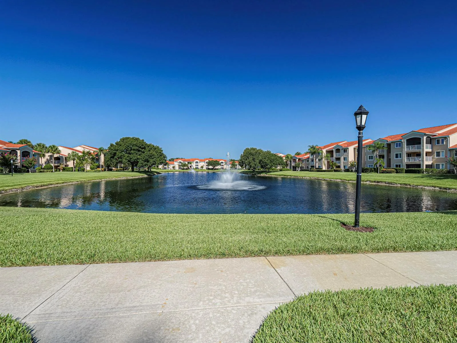 1650 N 42nd Circle # 207, Vero Beach, FL 32967 photo 5