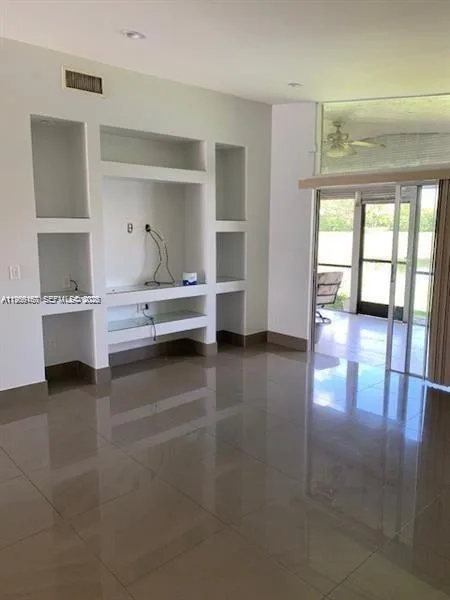 504 Woodgate Cir # C, Sunrise, FL 33326 photo 2