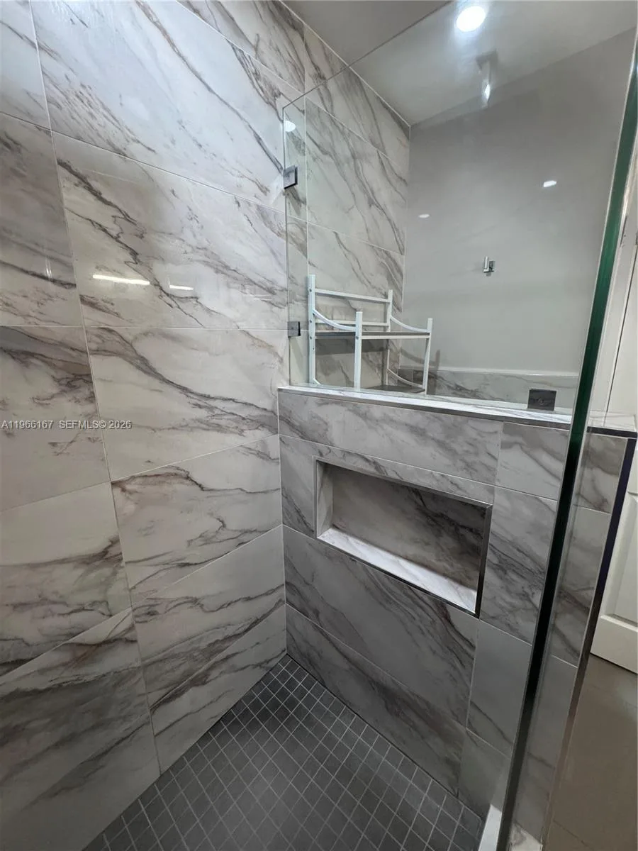 504 Woodgate Cir # C, Sunrise, FL 33326 photo 6