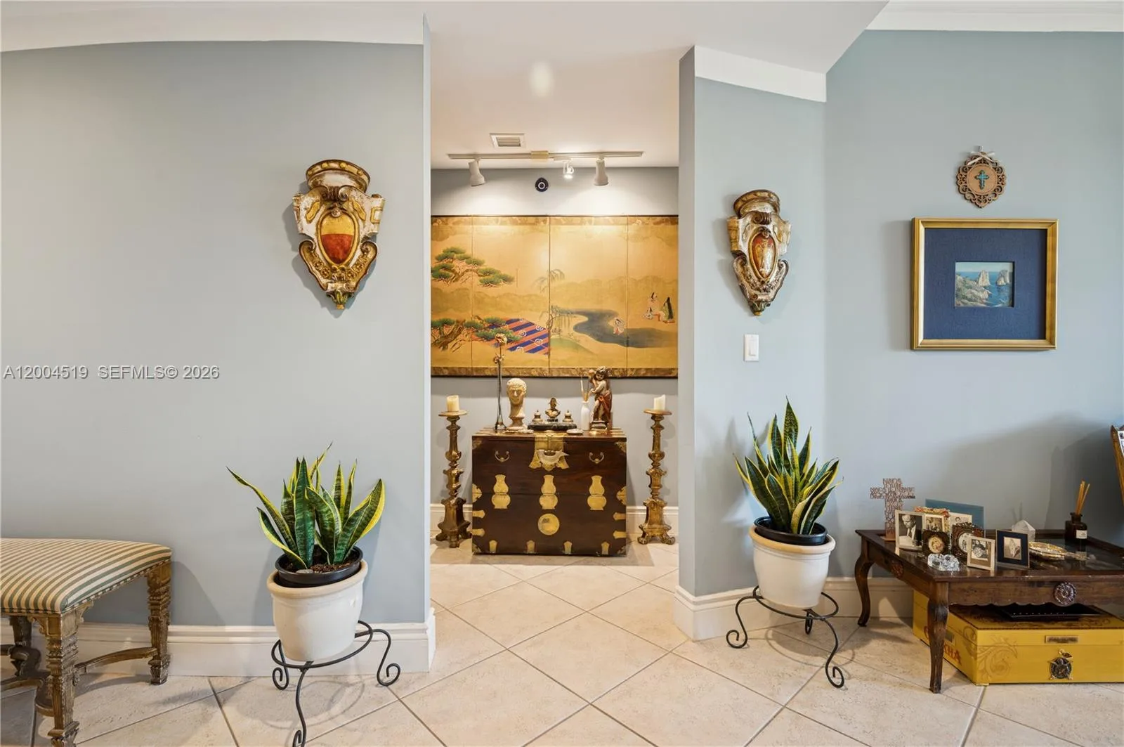 719 Crandon Blvd # 310, Key Biscayne, FL 33149 photo 2