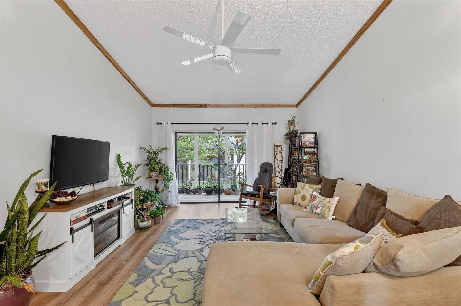 7855 Willow Spring Drive # 725, Lake Worth, FL 33467 photo 7