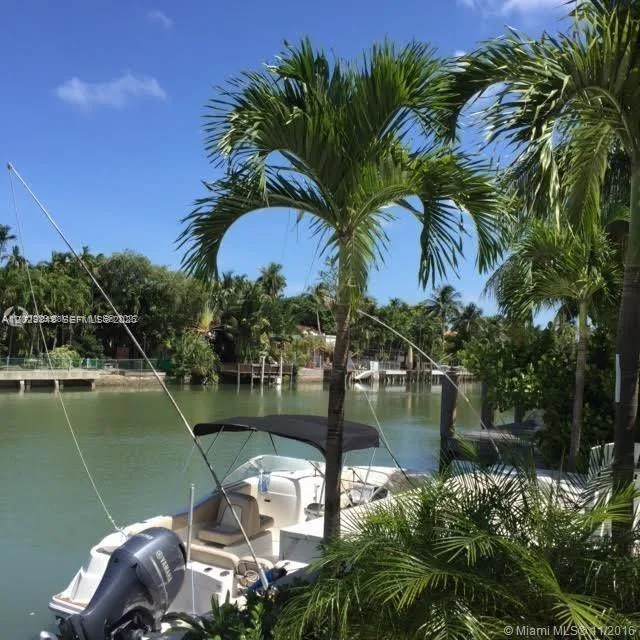 3921 N Meridian Ave # 3C, Miami Beach, FL 33140