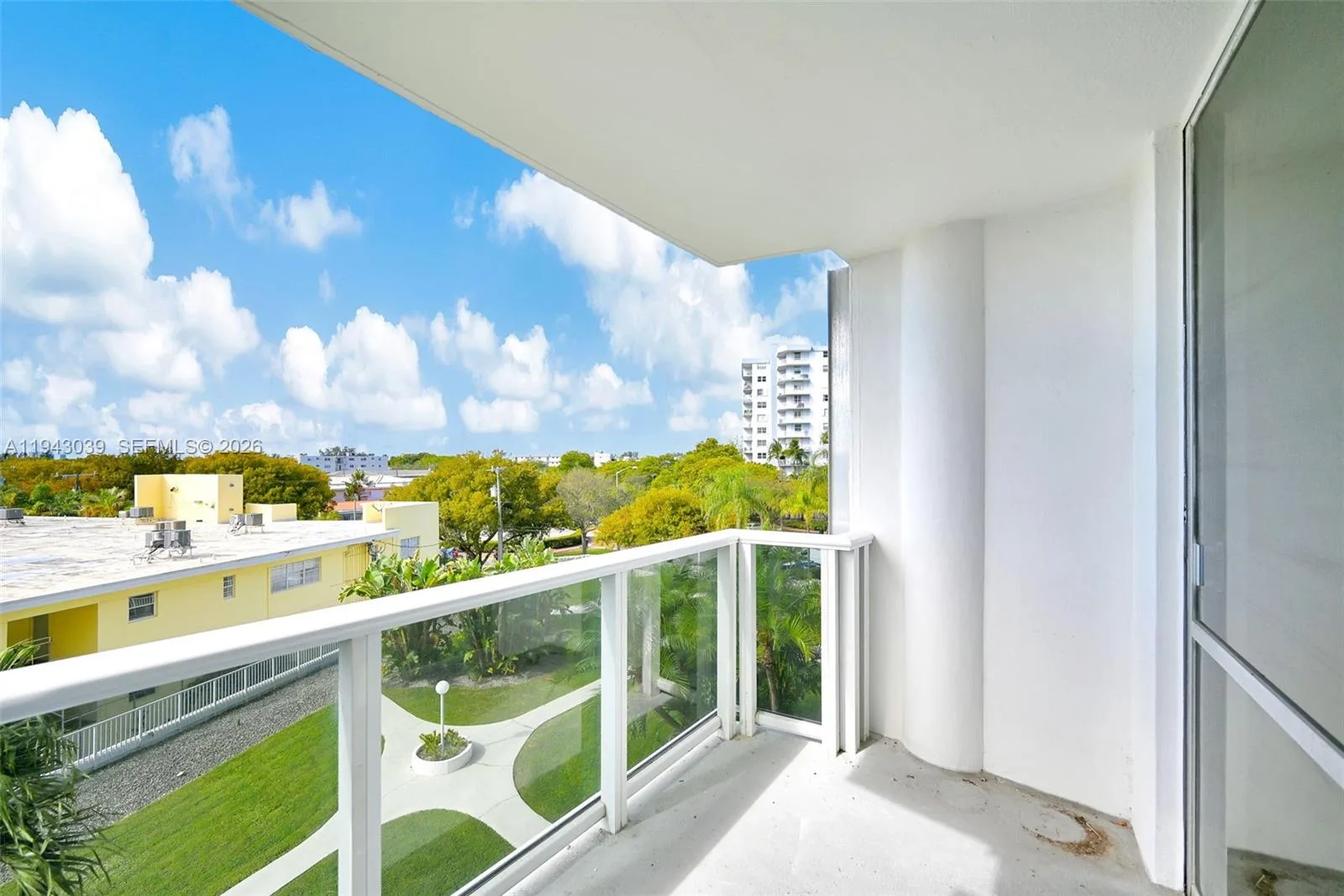 900 Bay Dr # 321, Miami Beach, FL 33141 photo 2