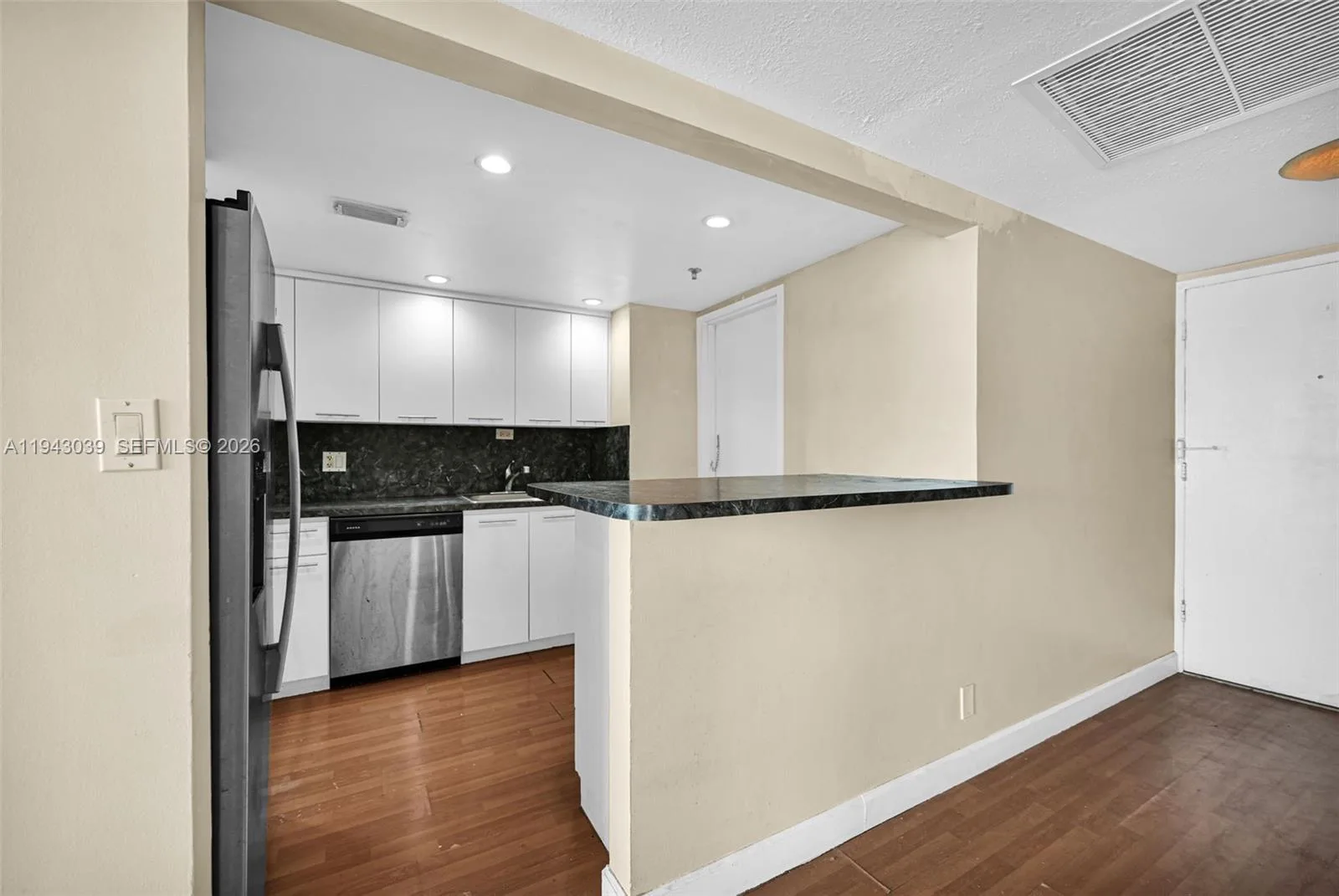 900 Bay Dr # 321, Miami Beach, FL 33141 photo 8