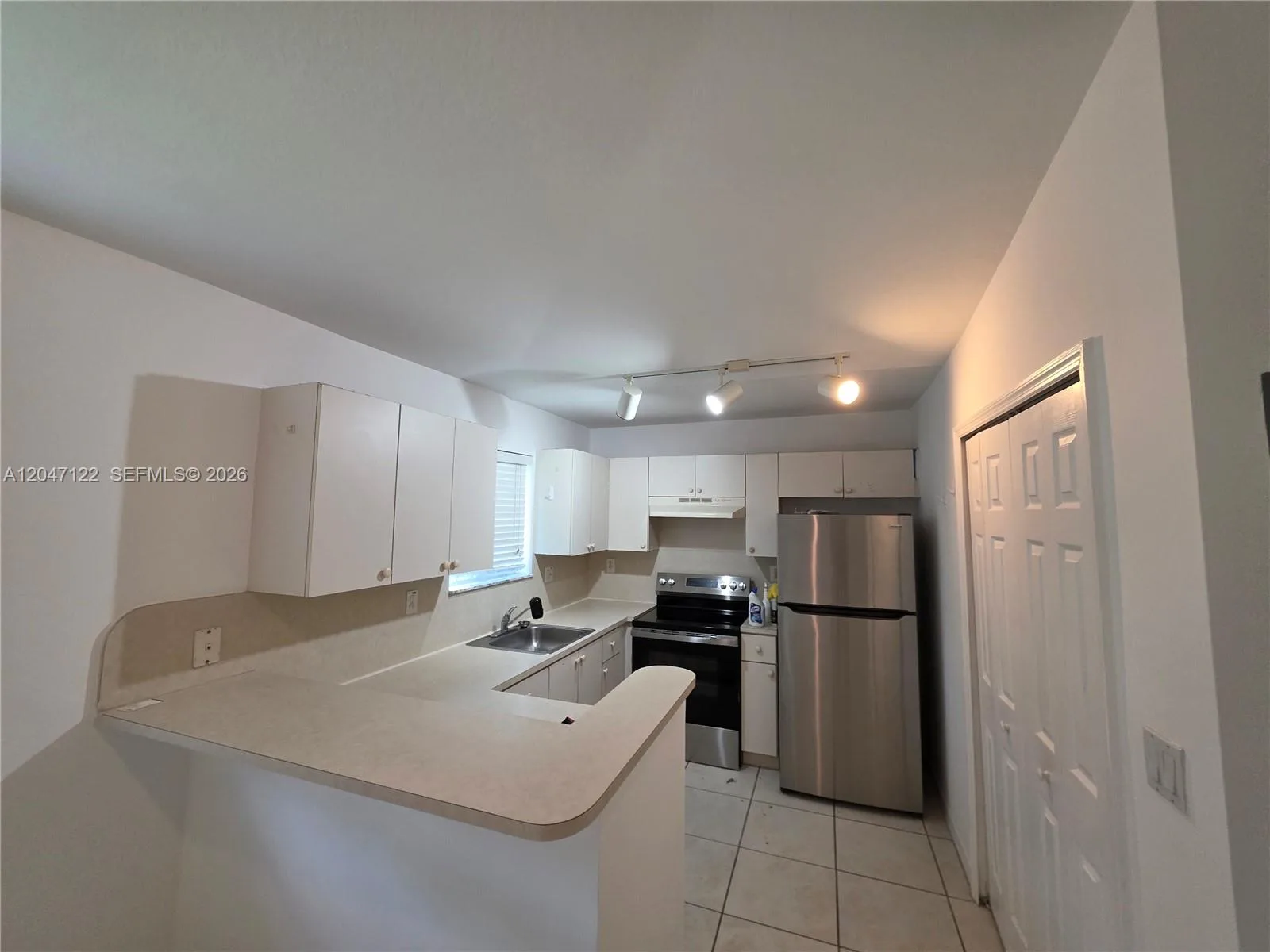 3398 NE 9th Dr # 204, Homestead, FL 33033 photo 9