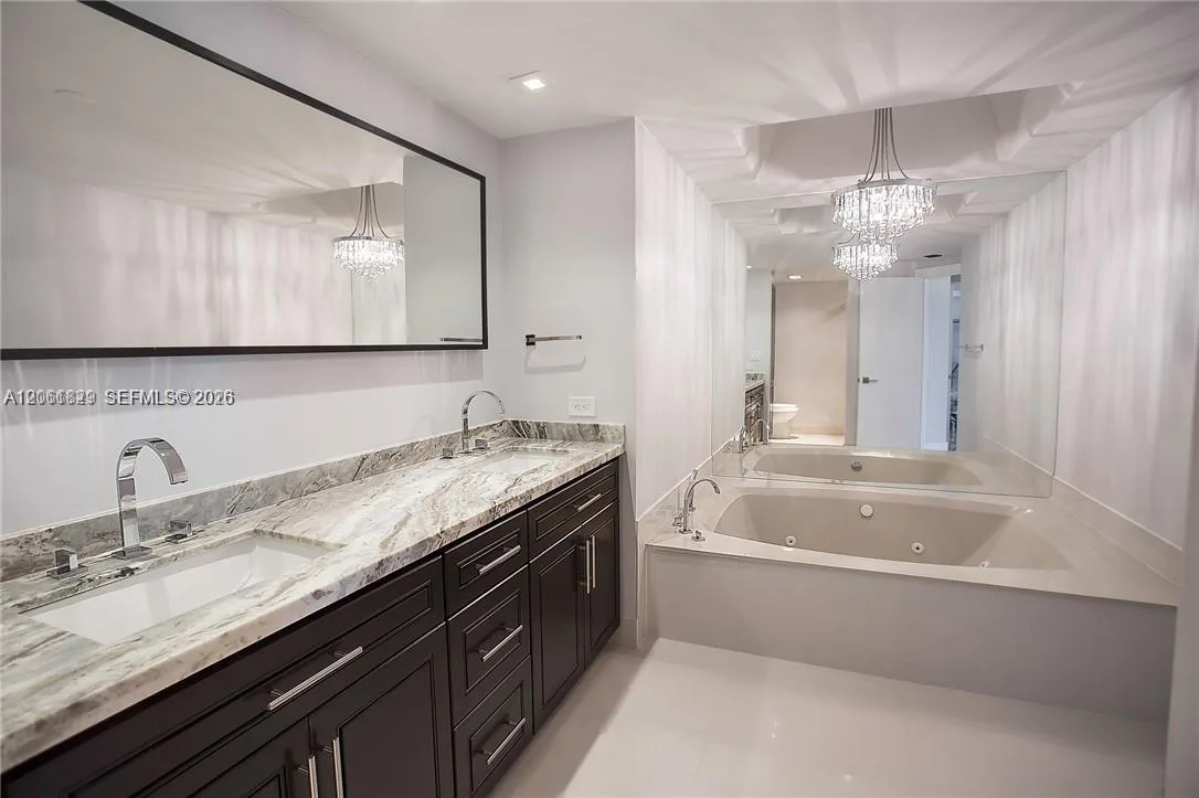 20191 E Country Club Dr # 2703, Aventura, FL 33180 photo 4