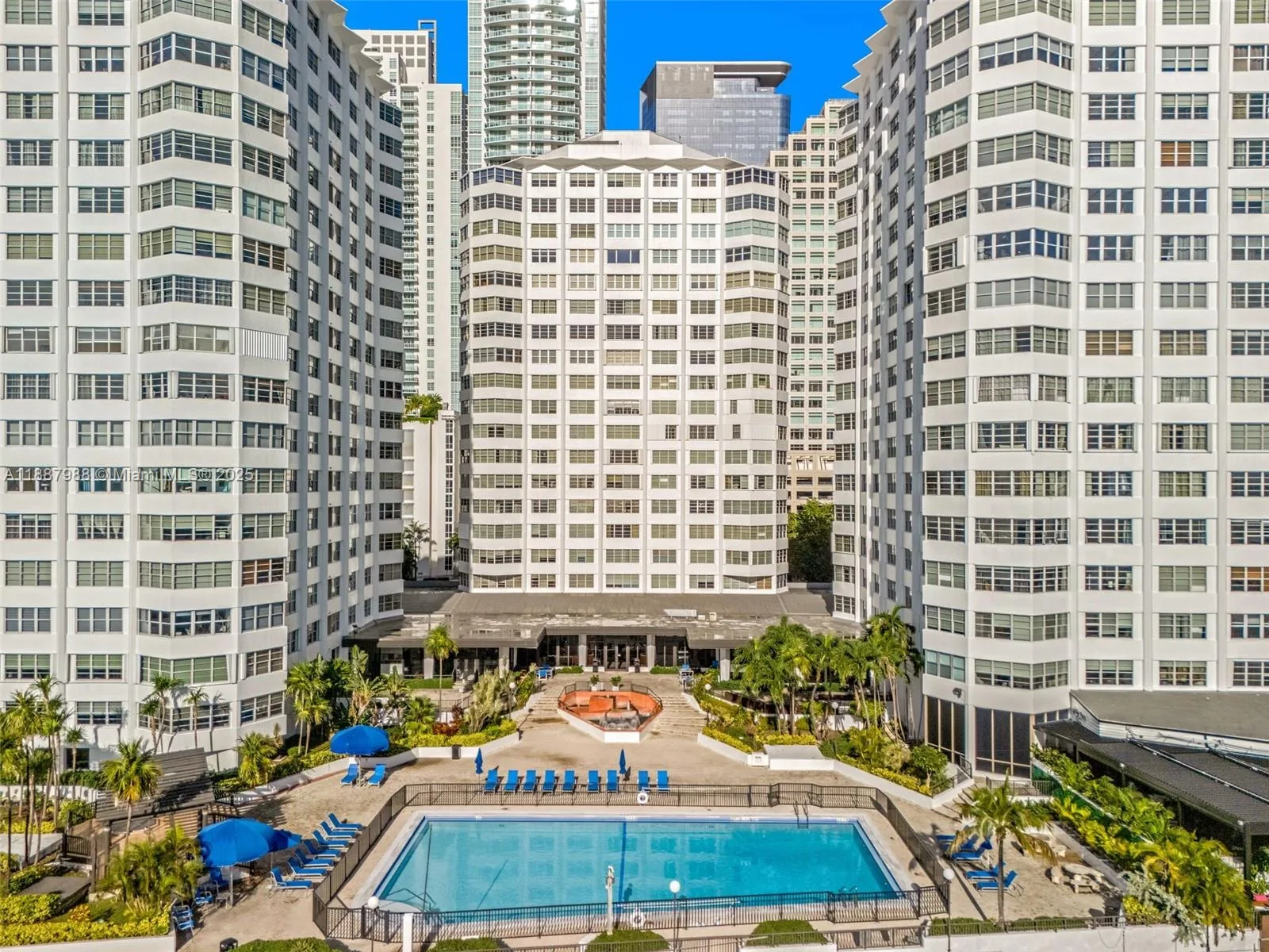 801 Brickell Bay Dr # 2066, Miami, FL 33131 photo 2