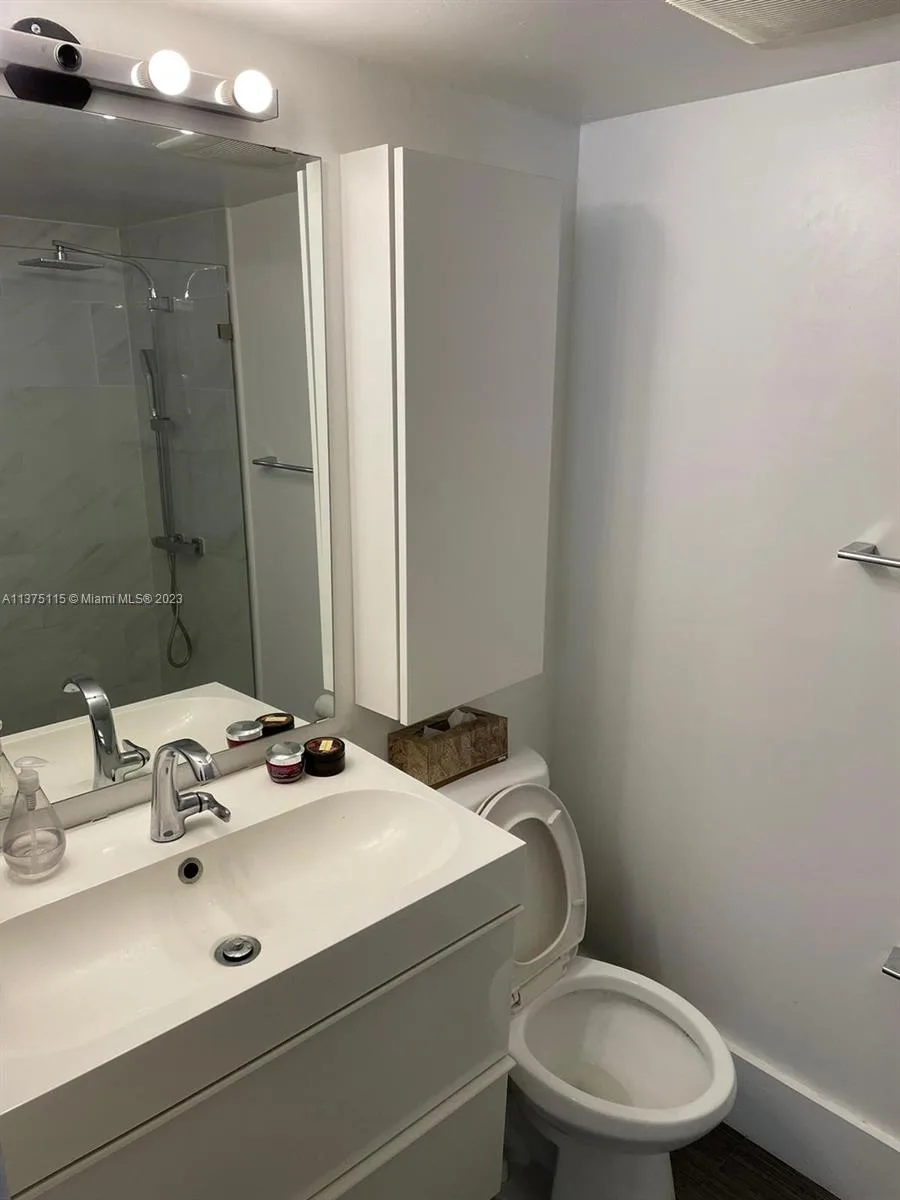 753 Michigan Ave # 2E, Miami Beach, FL 33139 photo 10