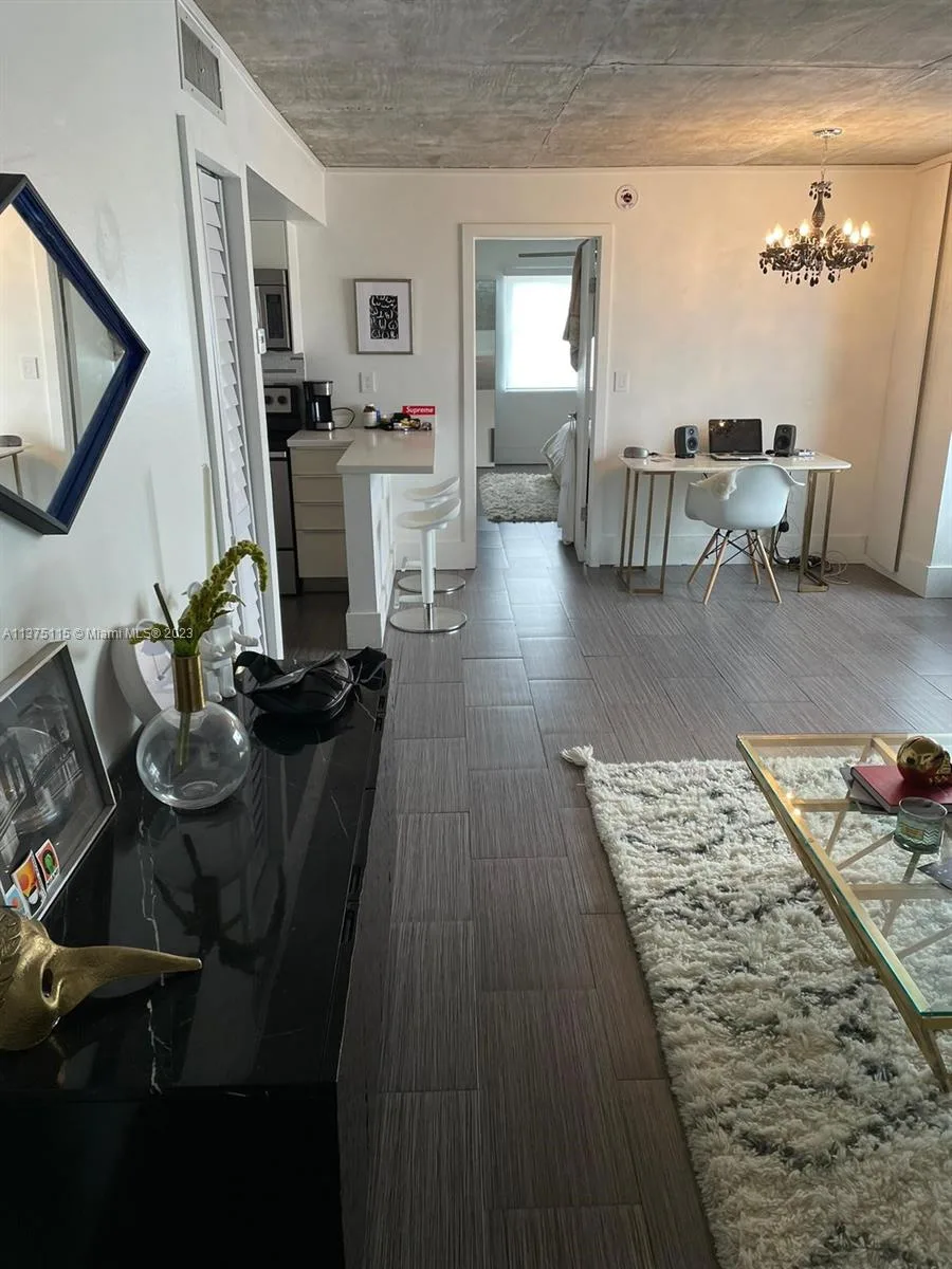 753 Michigan Ave # 2E, Miami Beach, FL 33139 photo 2