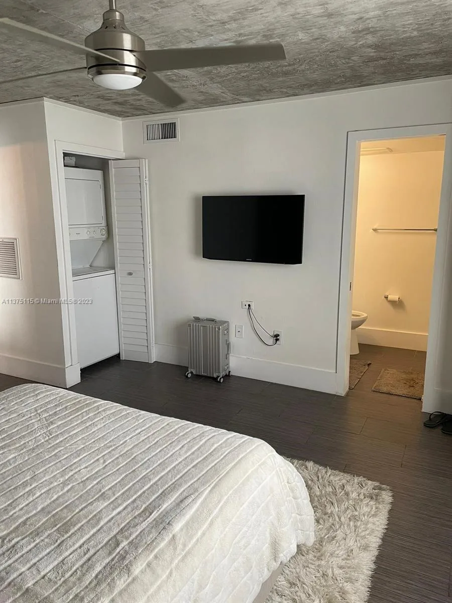753 Michigan Ave # 2E, Miami Beach, FL 33139 photo 7