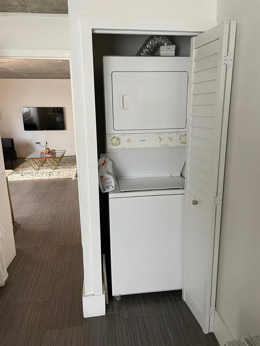 753 Michigan Ave # 2E, Miami Beach, FL 33139 photo 9