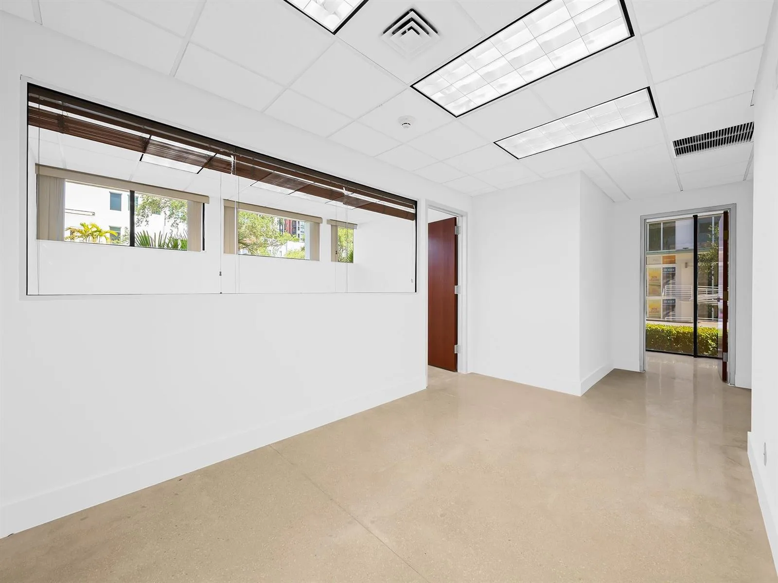 707 NE 3rd Avenue, Fort Lauderdale, FL 33304