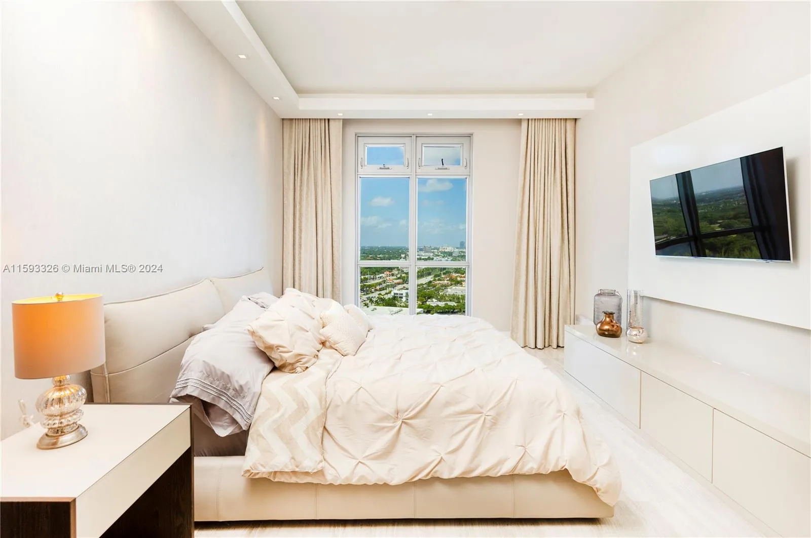 17301 Biscayne Blvd # L-PH-10, North Miami Beach, FL 33160 photo 9